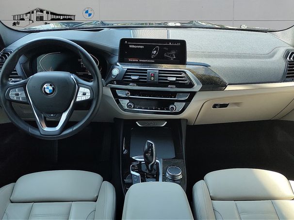 BMW X3 xDrive30d Luxury Line 195 kW image number 9