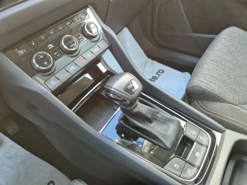 Car image 36