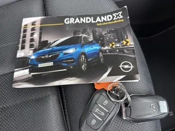 Car image 33