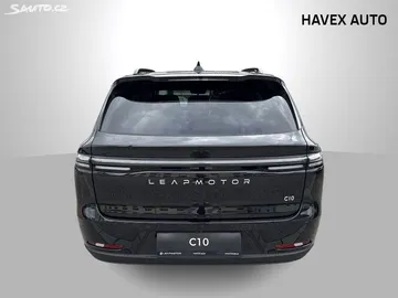 Car image 27