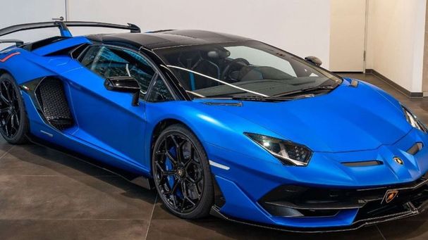 Lamborghini Aventador SVJ 566 kW image number 4