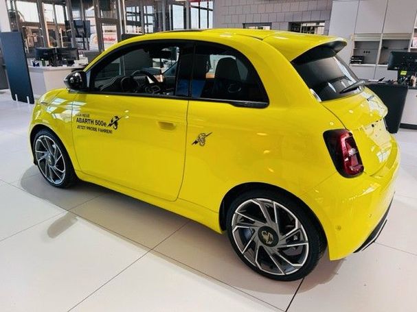 Abarth 500 e 114 kW image number 4