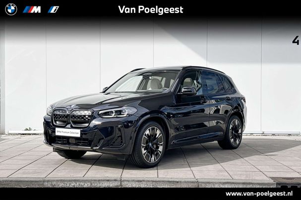 BMW iX3 M Sport 210 kW image number 1