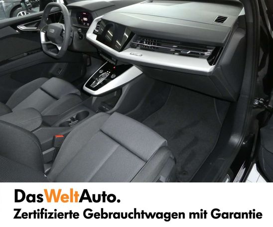 Audi Q4 50 quattro e-tron 195 kW image number 17