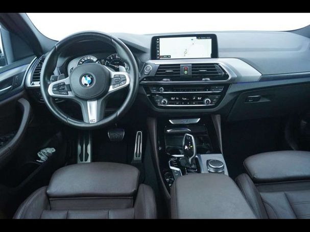 BMW X4 xDrive20i 135 kW image number 3