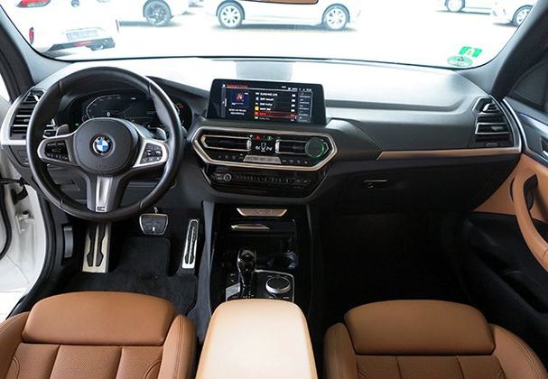 BMW X3 xDrive 140 kW image number 13