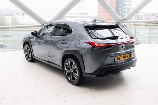 Lexus UX 250h 135 kW image number 11