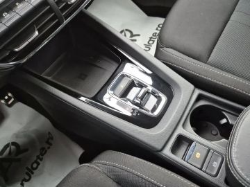 Car image 38