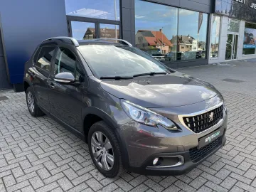 Car image 2