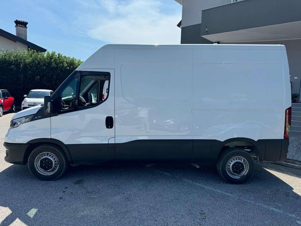 Fiat Ducato 33 2.3 96 kW image number 8