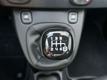 Car image 25