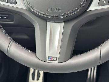 Car image 38