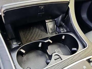 Car image 31