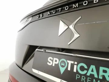 Car image 33