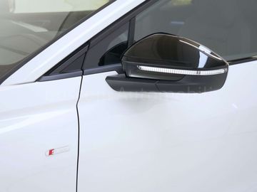 Car image 41