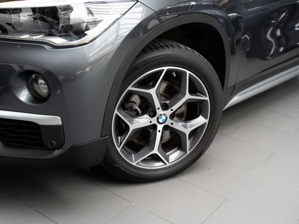 BMW X1 xDrive20d xLine 140 kW image number 6