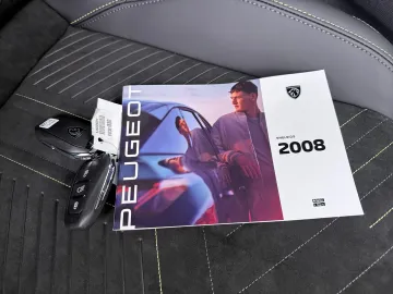 Car image 36