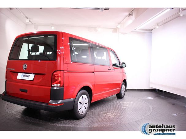 Volkswagen T6 Kombi 2.0 TDI 81 kW image number 2