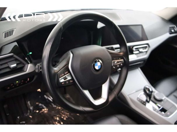 BMW 330e Advantage 215 kW image number 32