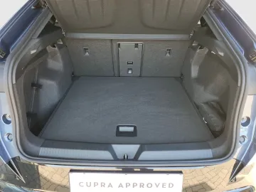 Car image 33