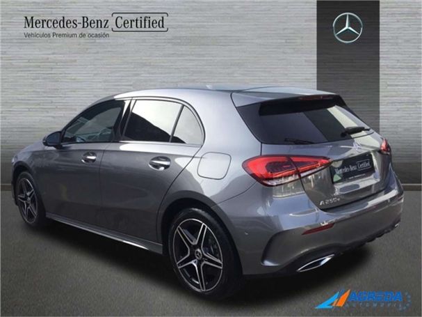 Mercedes-Benz A 250 e 160 kW image number 4