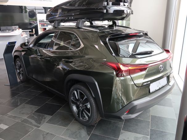 Lexus UX 250h 135 kW image number 2