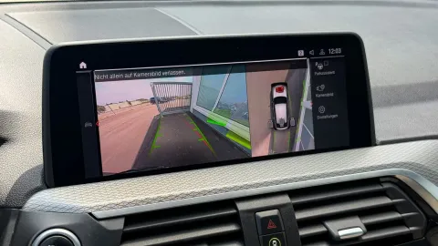 Car image 37