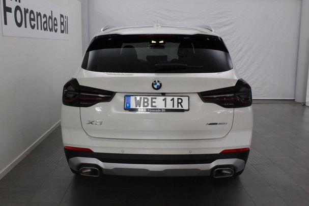 BMW X3 xDrive20i 135 kW image number 12