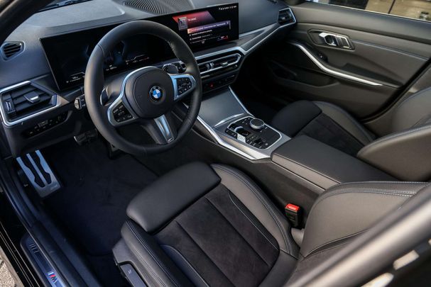 BMW 320i Touring 135 kW image number 14