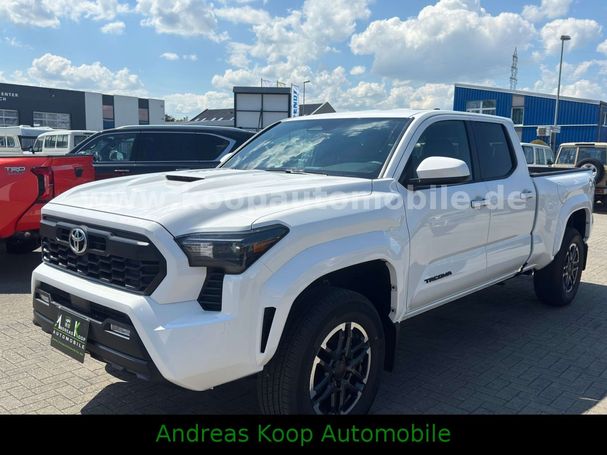 Toyota Tacoma 204 kW image number 1