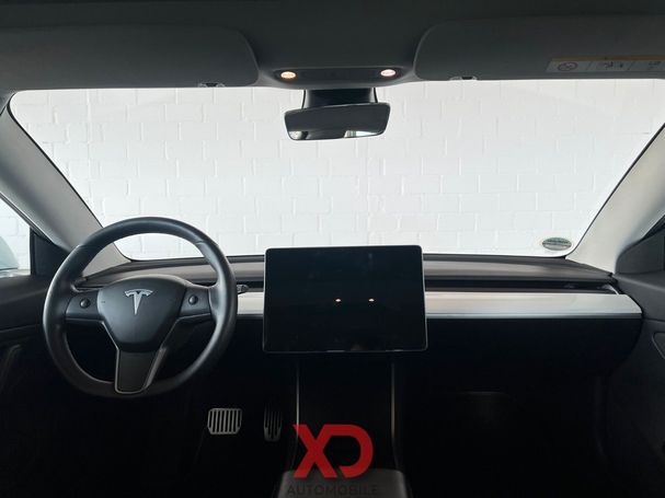 Tesla Model 3 Long Range AWD 358 kW image number 12