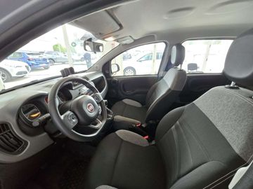 Car image 12