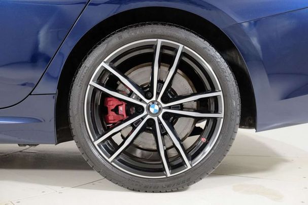 BMW 330d Touring M xDrive 210 kW image number 14