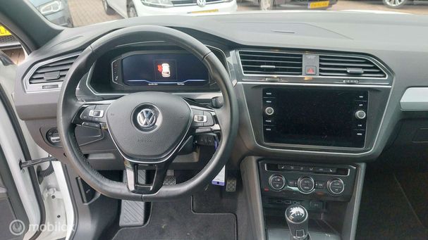 Volkswagen Tiguan 1.5 TSI Comfortline 96 kW image number 9