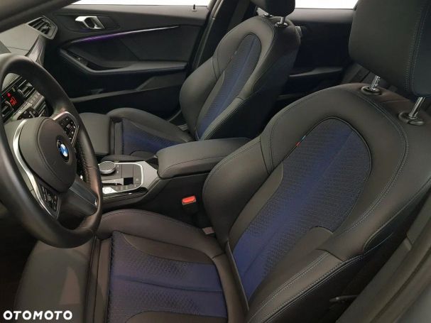 BMW 118i 103 kW image number 2