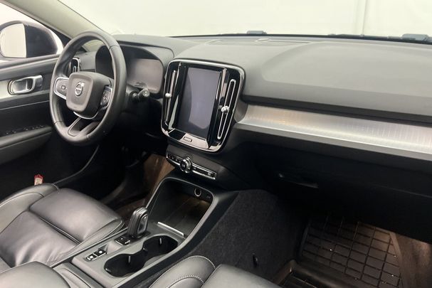 Volvo XC40 T5 AWD Momentum 182 kW image number 17