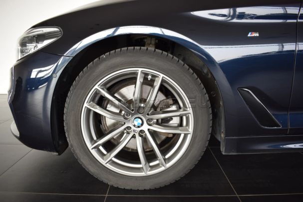 BMW 520d xDrive 140 kW image number 5