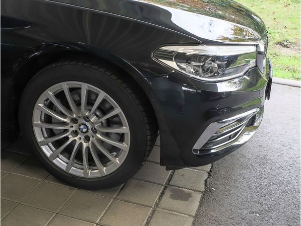 BMW 530i Touring 185 kW image number 7