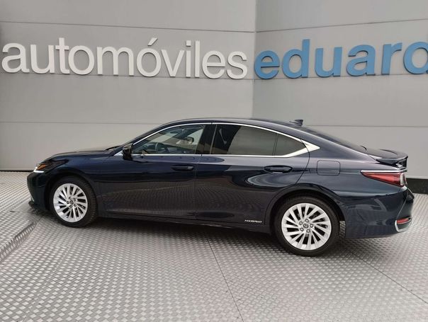 Lexus ES 300 H 160 kW image number 6