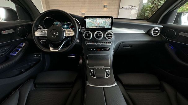 Mercedes-Benz GLC 300 e 235 kW image number 13