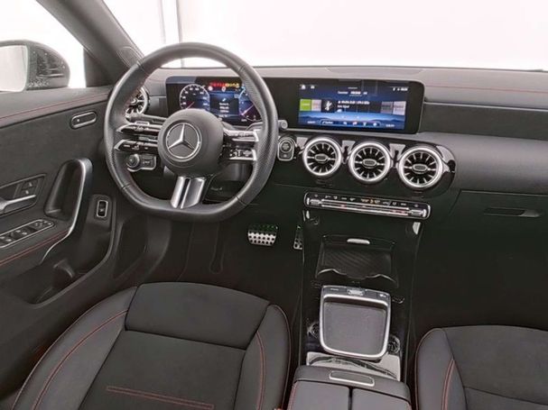 Mercedes-Benz CLA 220 Line 140 kW image number 6