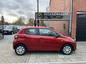 Car image 5