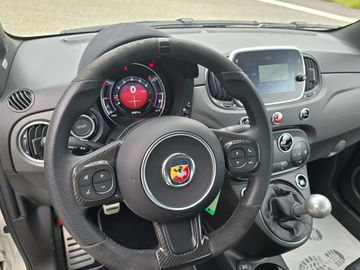 Car image 22