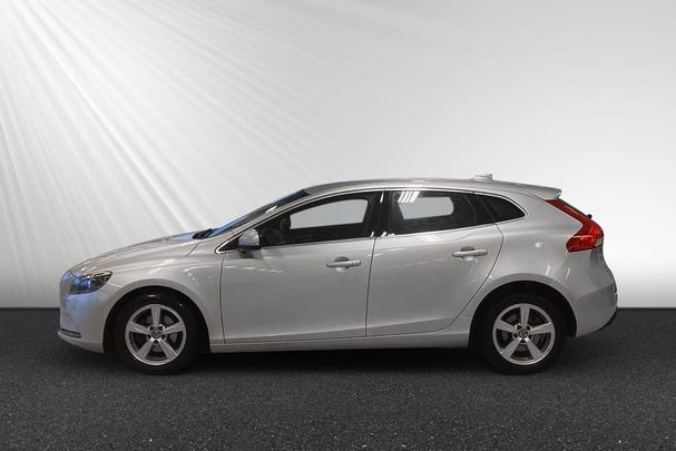 Volvo V40 D2 Momentum 85 kW image number 5