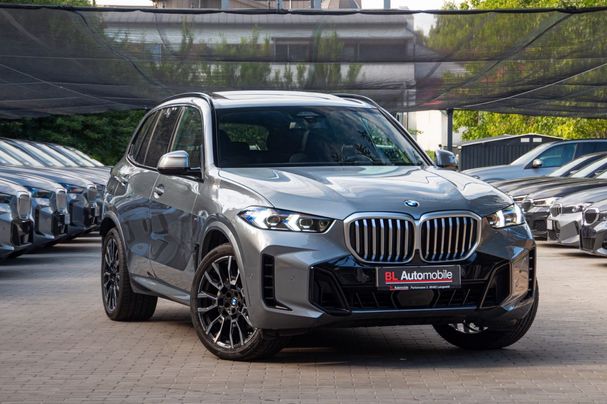 BMW X5 M Sport xDrive 219 kW image number 1