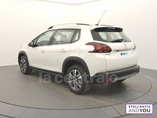 Peugeot 2008 PureTech 110 Allure 81 kW image number 4