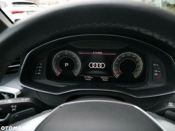 Car image 37