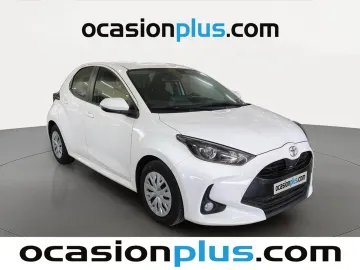 Car image 2