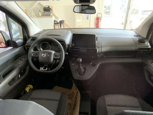 Toyota Proace City 81 kW image number 5