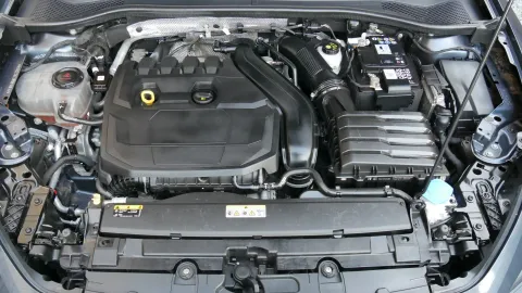 Car image 31